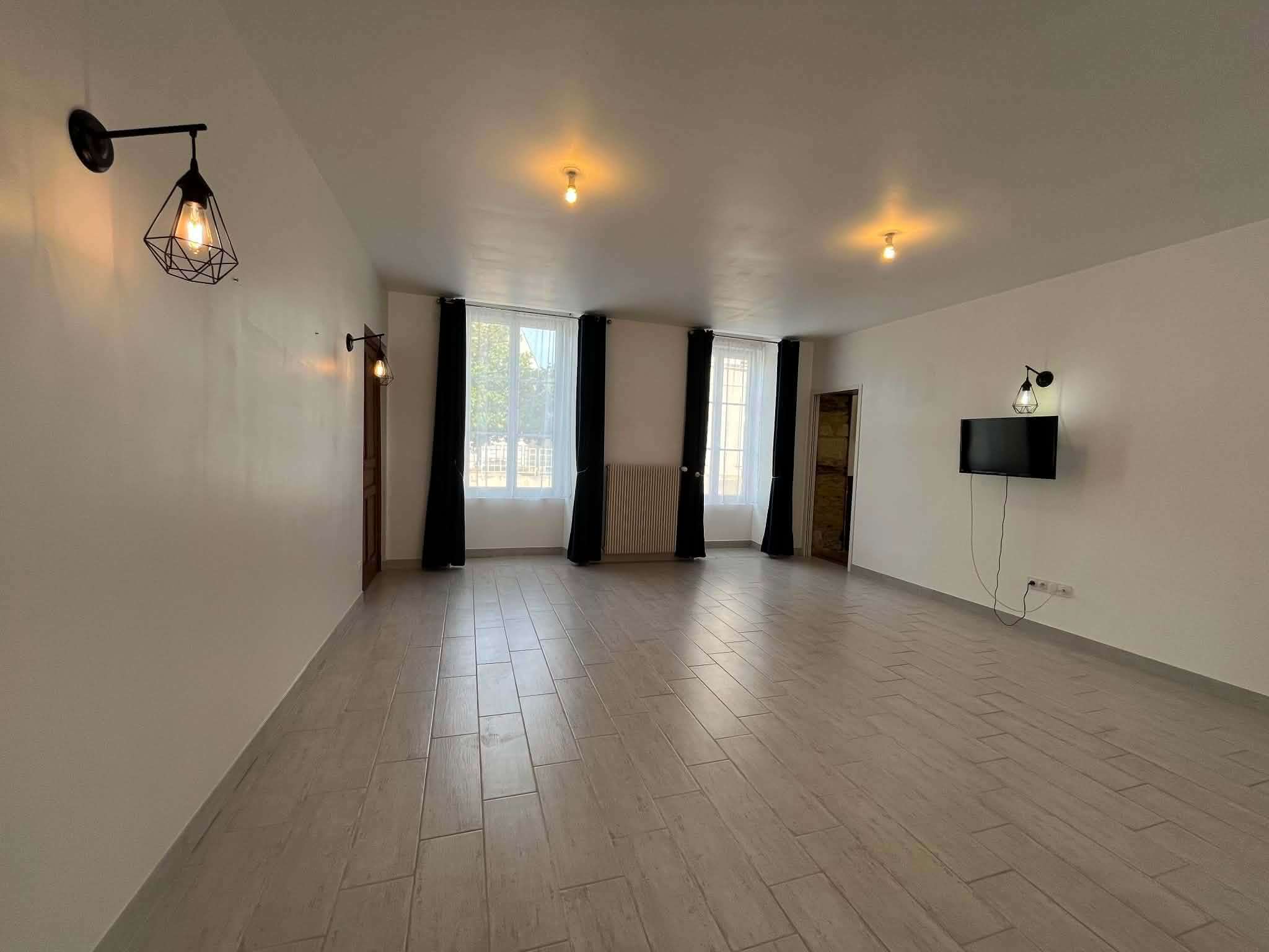 Maison de bourg Combrée à 12 minutes de Segré